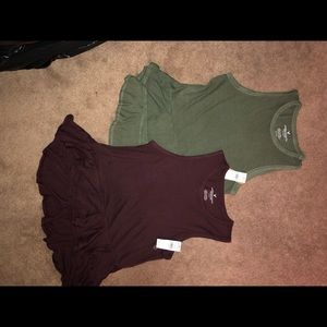 Two super cute AE tanks!